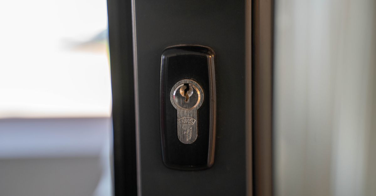 key maker professional — Orange County Pro Locksmith